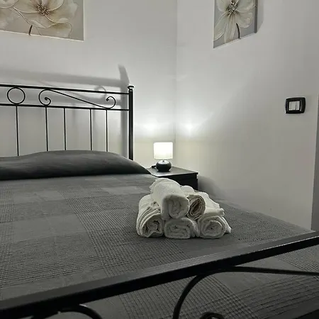 La Casa Del Turista * Νάπολη